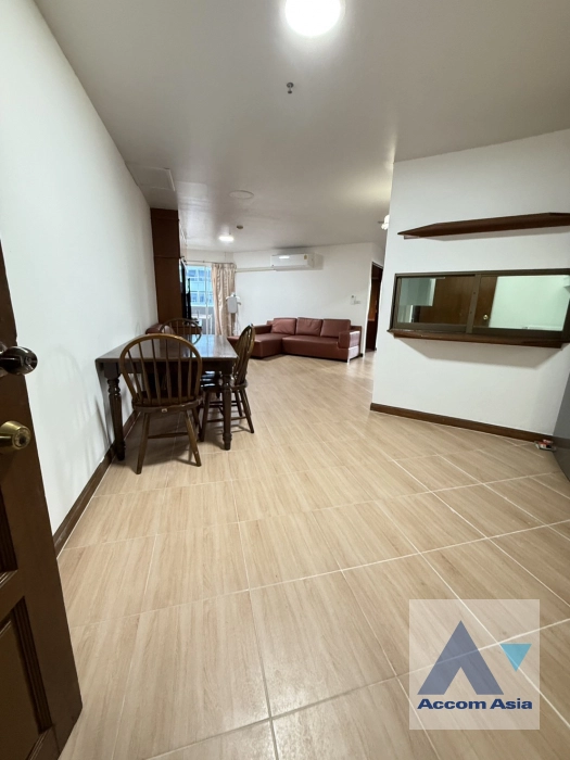 unit 2 Bedrooms  Condominium For Rent & Sale in Ploenchit, Bangkok  near BTS Ploenchit (AA44724)