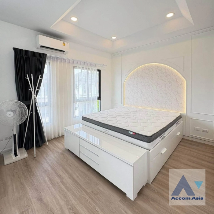 6  4 br House for rent and sale in Samutprakan ,Samutprakan  at Perfect Park Bangna AA44726