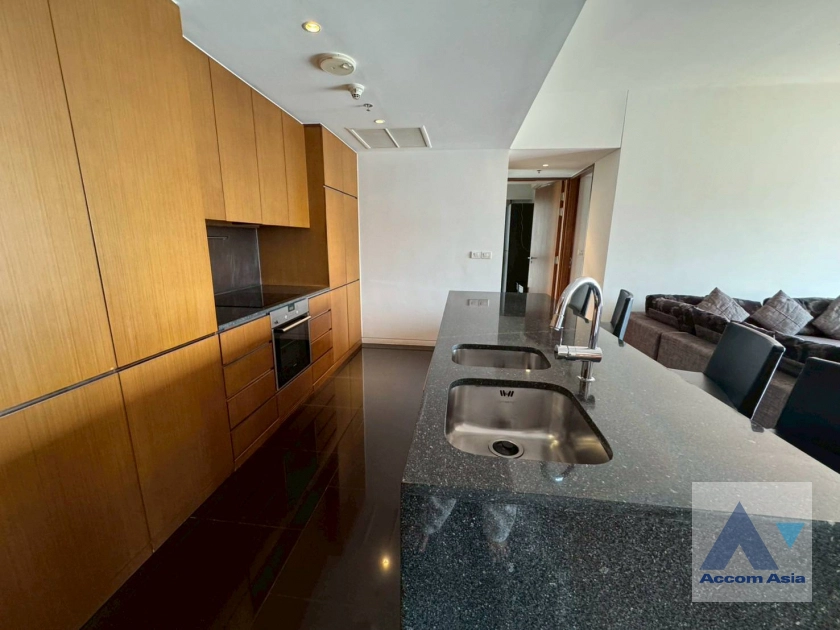 10  2 br Condominium for rent and sale in Ploenchit ,Bangkok BTS Ratchadamri at Hansar Residence AA44728