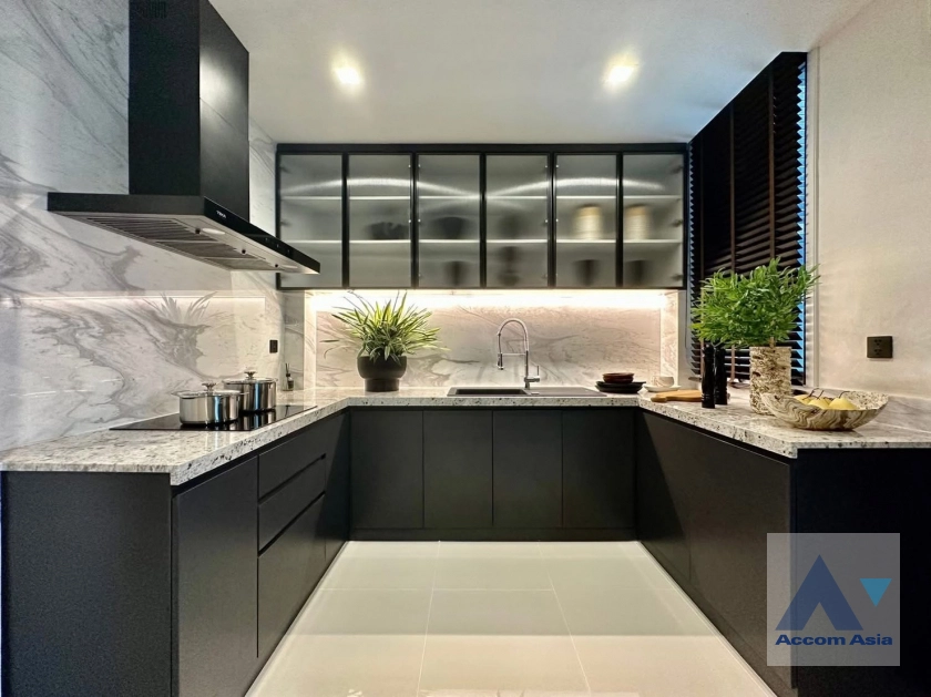 6  5 br House for rent and sale in Sukhumvit ,Bangkok ARL Hua Mak at The Gentry Phatthanakan 2 AA44731