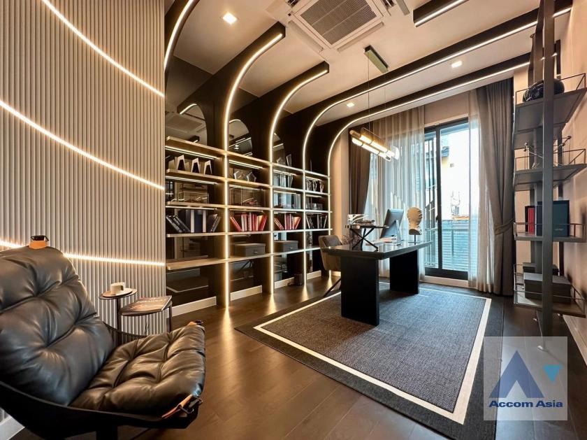 9  5 br House for rent and sale in Sukhumvit ,Bangkok ARL Hua Mak at The Gentry Phatthanakan 2 AA44731