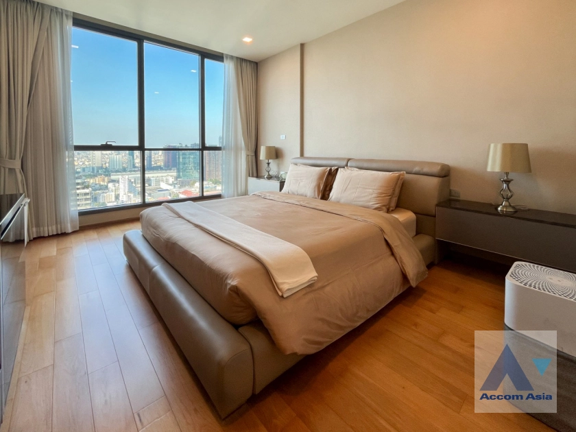 21  3 br Condominium For Sale in Sukhumvit ,Bangkok BTS Nana at HYDE Sukhumvit 13 AA44736