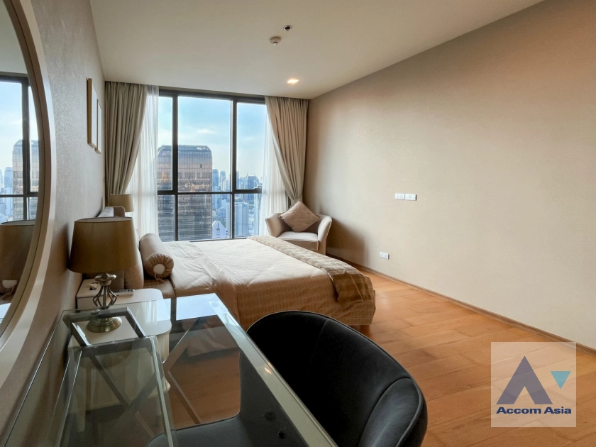 22  3 br Condominium For Sale in Sukhumvit ,Bangkok BTS Nana at HYDE Sukhumvit 13 AA44736