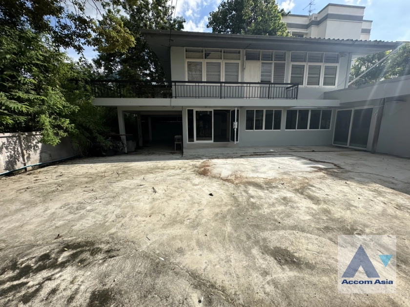 unitHome Office |  2 Bedrooms  House For Rent in Sukhumvit, Bangkok  near BTS Phra khanong (AA44738)