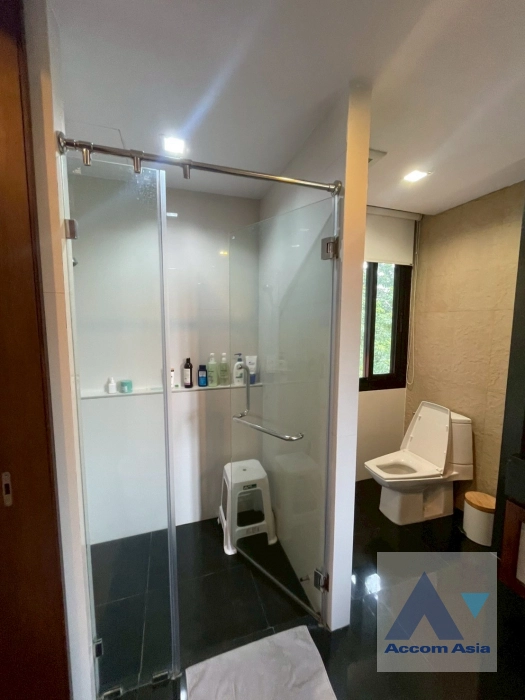 35  5 br House for rent and sale in Sukhumvit ,Bangkok BTS Thong Lo at Perfect For Family AA44740