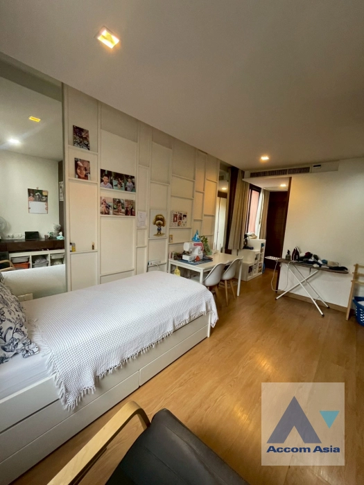 29  5 br House for rent and sale in Sukhumvit ,Bangkok BTS Thong Lo at Perfect For Family AA44740