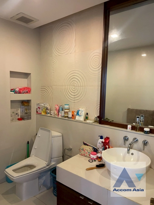 37  5 br House for rent and sale in Sukhumvit ,Bangkok BTS Thong Lo at Perfect For Family AA44740