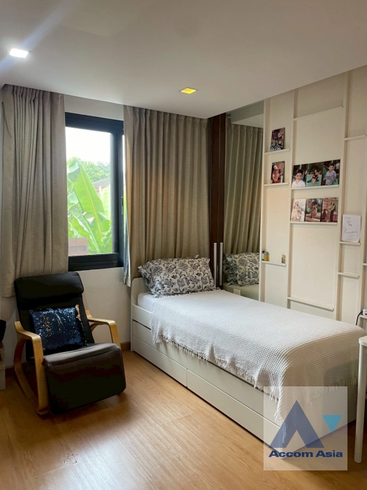 28  5 br House for rent and sale in Sukhumvit ,Bangkok BTS Thong Lo at Perfect For Family AA44740