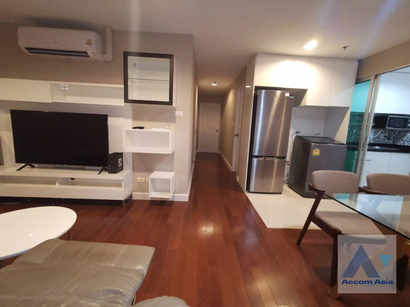 unit 3 Bedrooms  Condominium For Rent in Ratchadaphisek, Bangkok  near MRT Rama 9 (AA44745)