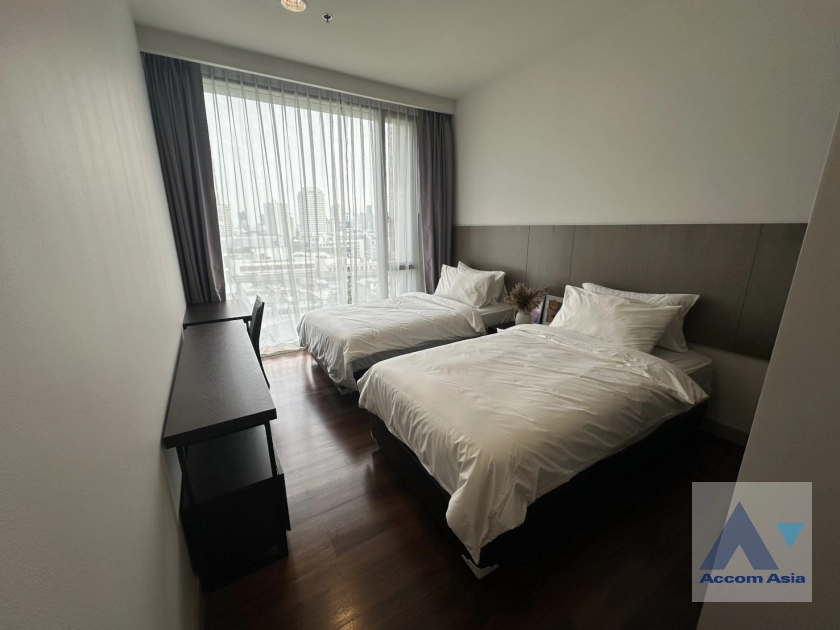 13  4 br Apartment For Rent in Sukhumvit ,Bangkok  at Modern Apartment AA44747