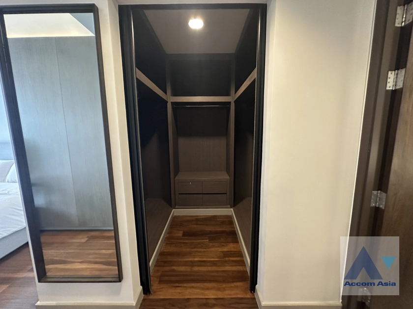 14  4 br Apartment For Rent in Sukhumvit ,Bangkok  at Modern Apartment AA44747