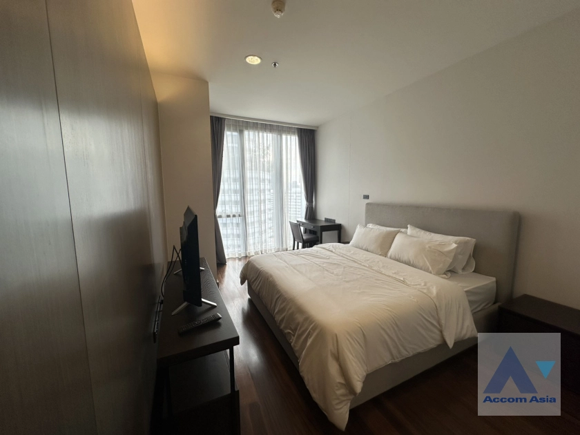 10  4 br Apartment For Rent in Sukhumvit ,Bangkok  at Modern Apartment AA44747
