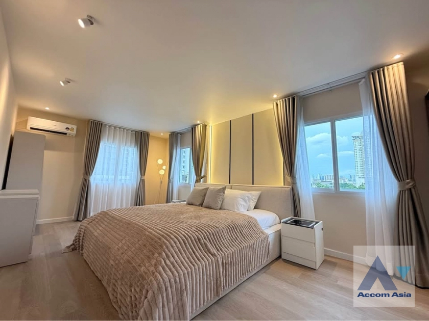 8  2 br Condominium for rent and sale in Sathorn ,Bangkok BTS Chong Nonsi - BRT Nararam 3 at Fortune Condo Town AA44754