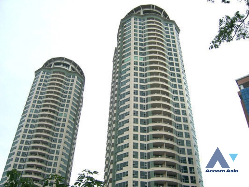 Sathorn Heritage Condominium  2 Bedroom for Sale BRT Arkhan Songkhro in Sathorn Bangkok