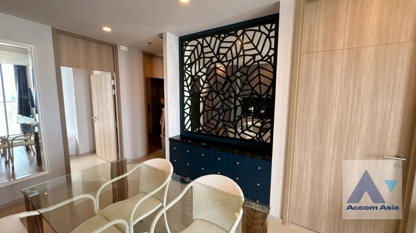 unit 2 Bedrooms  Condominium For Rent & Sale in Ploenchit, Bangkok  near BTS Ploenchit (AA44759)