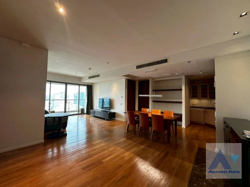 unitPet friendly |  2 Bedrooms  Condominium For Rent & Sale in Sukhumvit, Bangkok  near BTS Asok - MRT Sukhumvit (AA44769)