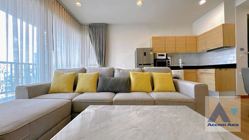 unit 2 Bedrooms  Condominium For Rent & Sale in Ploenchit, Bangkok  near BTS Chitlom (AA44770)