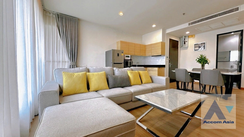 unit 2 Bedrooms  Condominium For Rent & Sale in Ploenchit, Bangkok  near BTS Chitlom (AA44770)