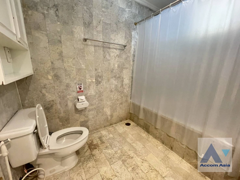 14  3 br Apartment for rent and sale in Silom ,Bangkok BTS Chong Nonsi at Simply Life AA44773