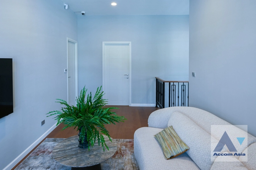 25  4 br House for rent and sale in Samutprakan ,Samutprakan  at ELSE Bearing 32 AA44776