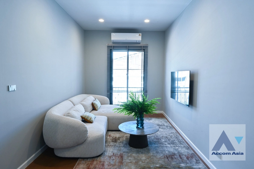 24  4 br House for rent and sale in Samutprakan ,Samutprakan  at ELSE Bearing 32 AA44776