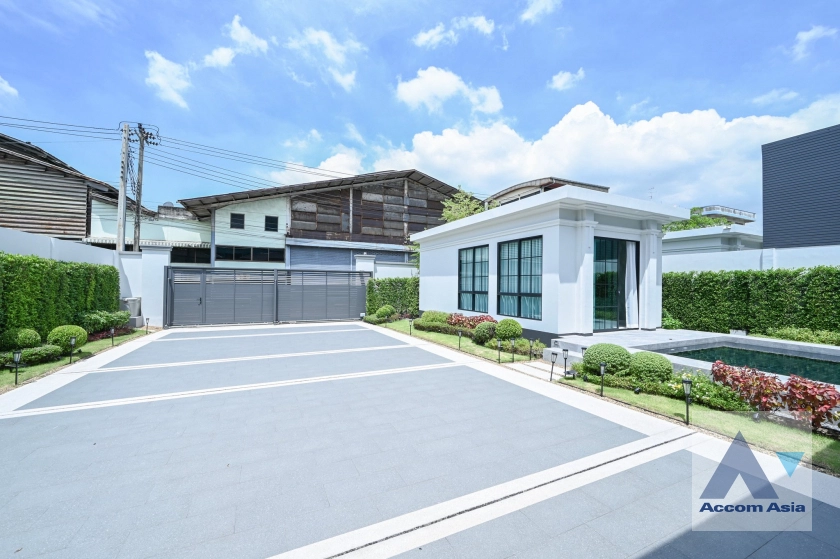 6  4 br House for rent and sale in Samutprakan ,Samutprakan  at ELSE Bearing 32 AA44776