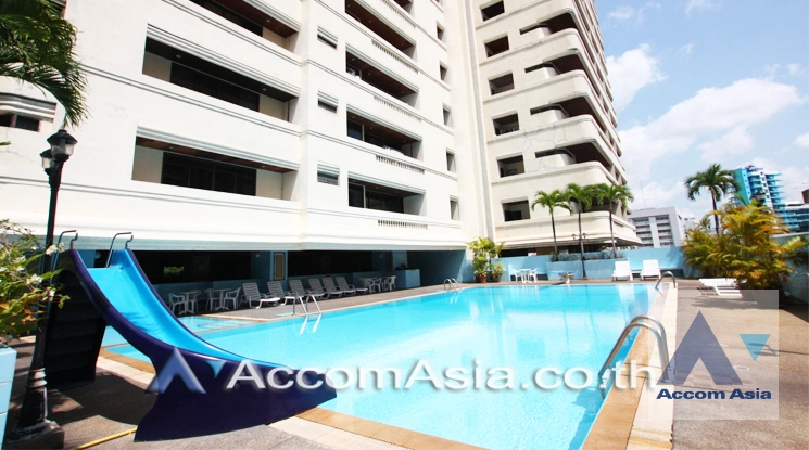 unit 3 Bedrooms  Apartment For Rent in Sukhumvit, Bangkok  (AA44778)