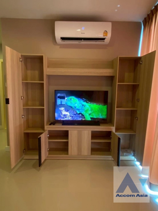 unit 1 Bedroom  Condominium For Rent & Sale in Sukhumvit, Bangkok  (AA44780)