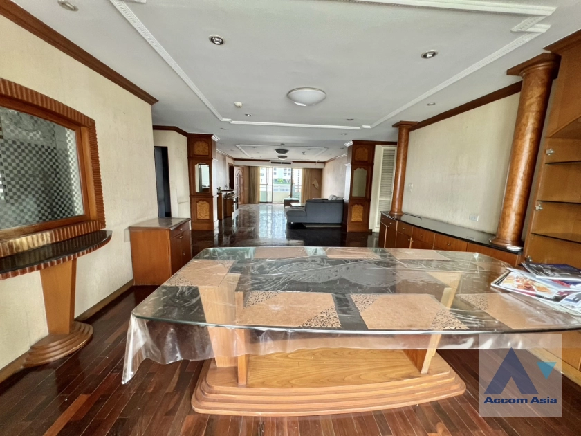 5  3 br Condominium For Sale in Sukhumvit ,Bangkok BTS Phrom Phong at Regent On The Park 1 AA44782