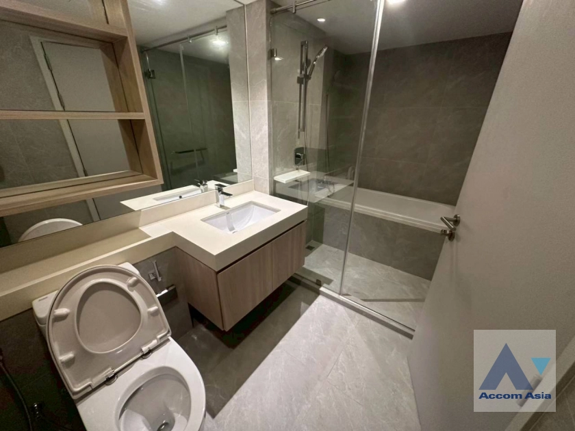 12  2 br Apartment for rent and sale in Sukhumvit ,Bangkok BTS Asok at Comfortable of Living Space AA44787