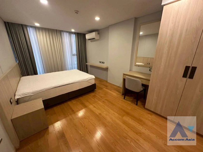 7  2 br Apartment for rent and sale in Sukhumvit ,Bangkok BTS Asok at Comfortable of Living Space AA44787