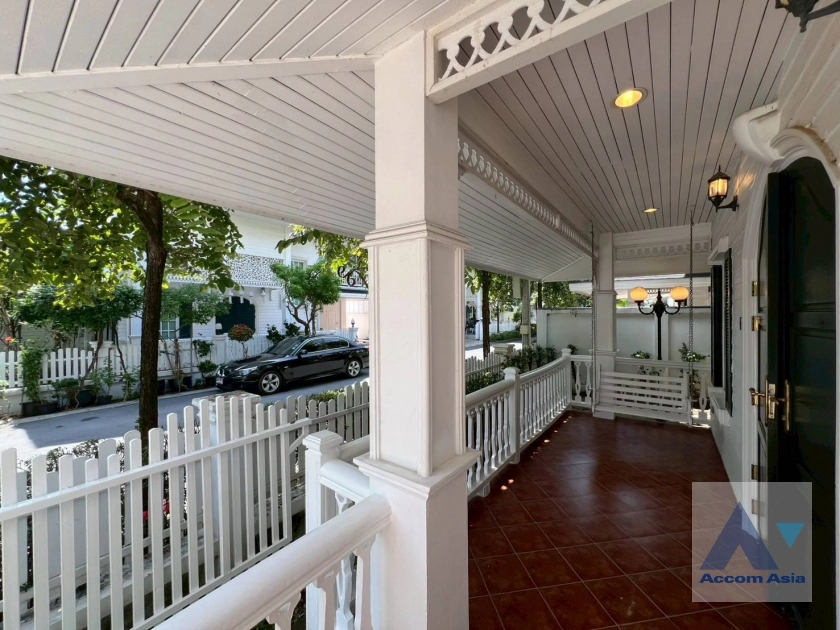  1  3 br House for rent and sale in Bang Na ,Bangkok BTS Bearing at Fantasia Villa 3  AA44790