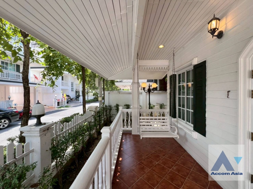 4  3 br House for rent and sale in Bang Na ,Bangkok BTS Bearing at Fantasia Villa 3  AA44790