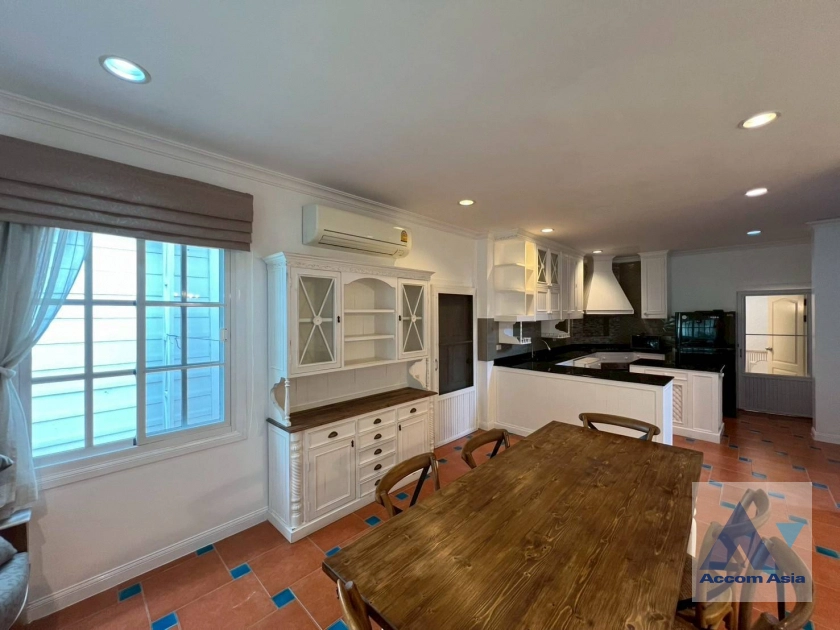 7  3 br House for rent and sale in Bang Na ,Bangkok BTS Bearing at Fantasia Villa 3  AA44790