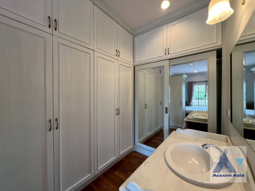 16  3 br House for rent and sale in Bang Na ,Bangkok BTS Bearing at Fantasia Villa 3  AA44790