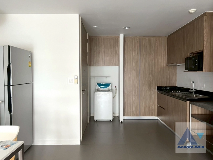 unit 2 Bedrooms  Apartment For Rent & Sale in Sukhumvit, Bangkok  near BTS Phrom Phong (AA44793)