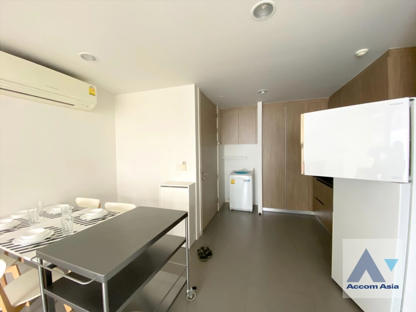 unit 2 Bedrooms  Apartment For Rent & Sale in Sukhumvit, Bangkok  near BTS Phrom Phong (AA44793)