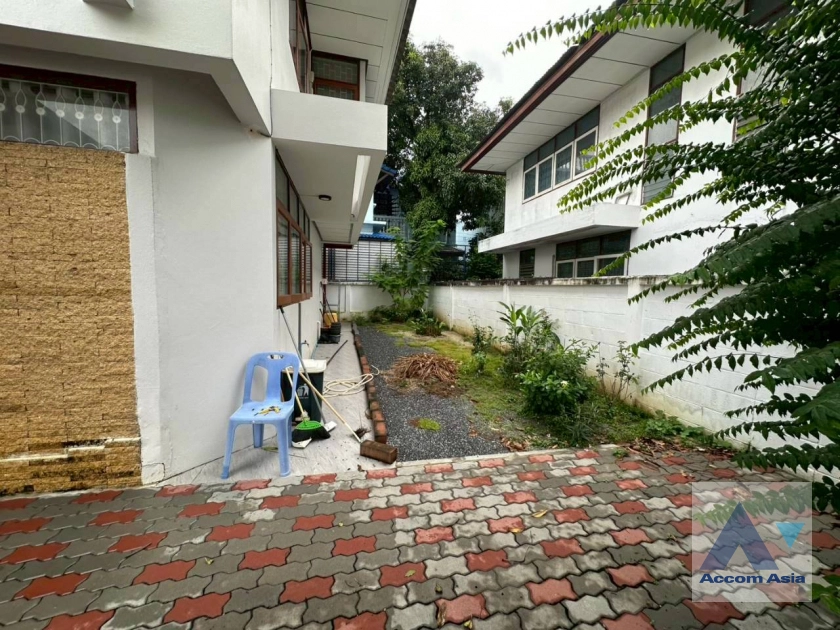 15  4 br House for rent and sale in Sukhumvit ,Bangkok  AA44794