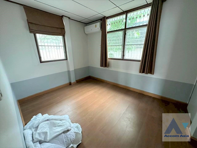 11  4 br House for rent and sale in Sukhumvit ,Bangkok  AA44794