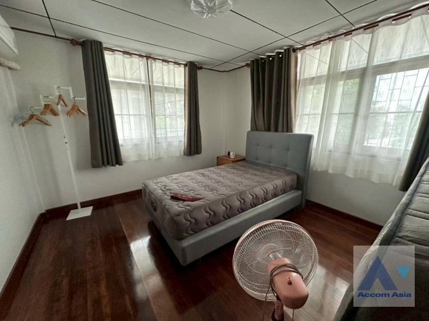 10  4 br House for rent and sale in Sukhumvit ,Bangkok  AA44794