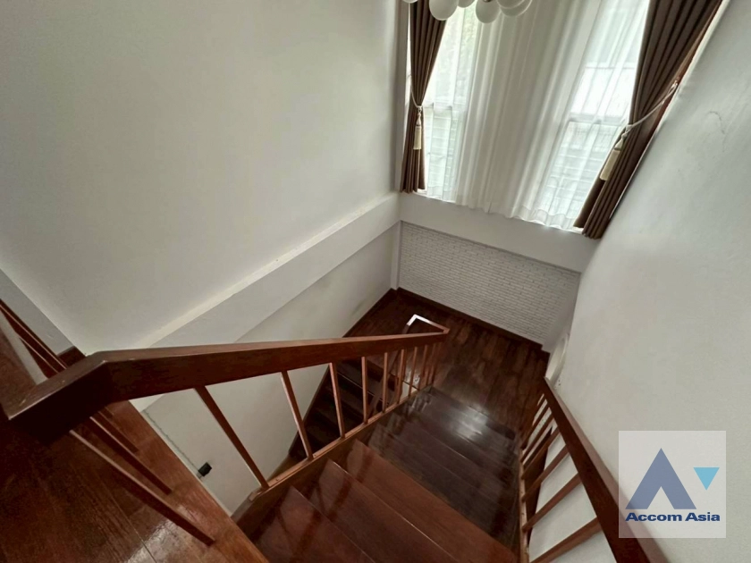 6  4 br House for rent and sale in Sukhumvit ,Bangkok  AA44794