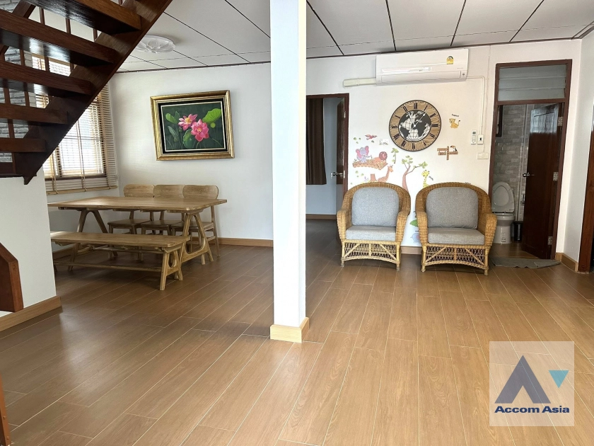 5  4 br House for rent and sale in Sukhumvit ,Bangkok BTS Punnawithi AA44794