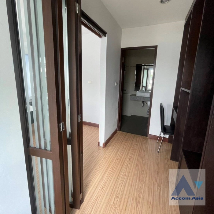 10  3 br Townhouse for rent and sale in Sukhumvit ,Bangkok BTS Phra khanong AA44795