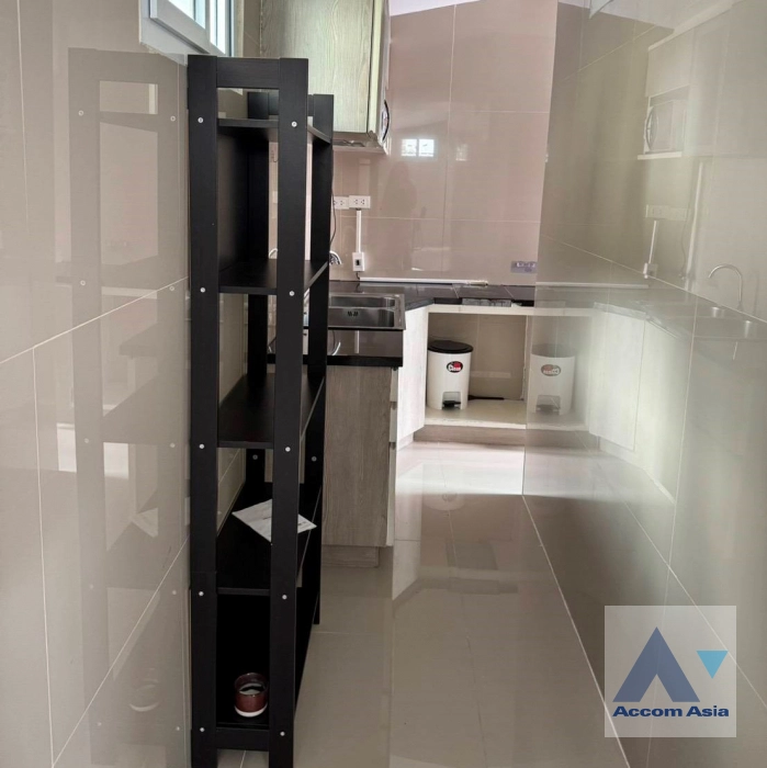  1  3 br Townhouse for rent and sale in Sukhumvit ,Bangkok BTS Phra khanong AA44795