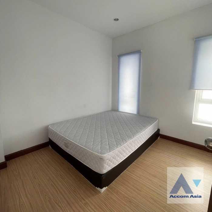 6  3 br Townhouse for rent and sale in Sukhumvit ,Bangkok BTS Phra khanong AA44795
