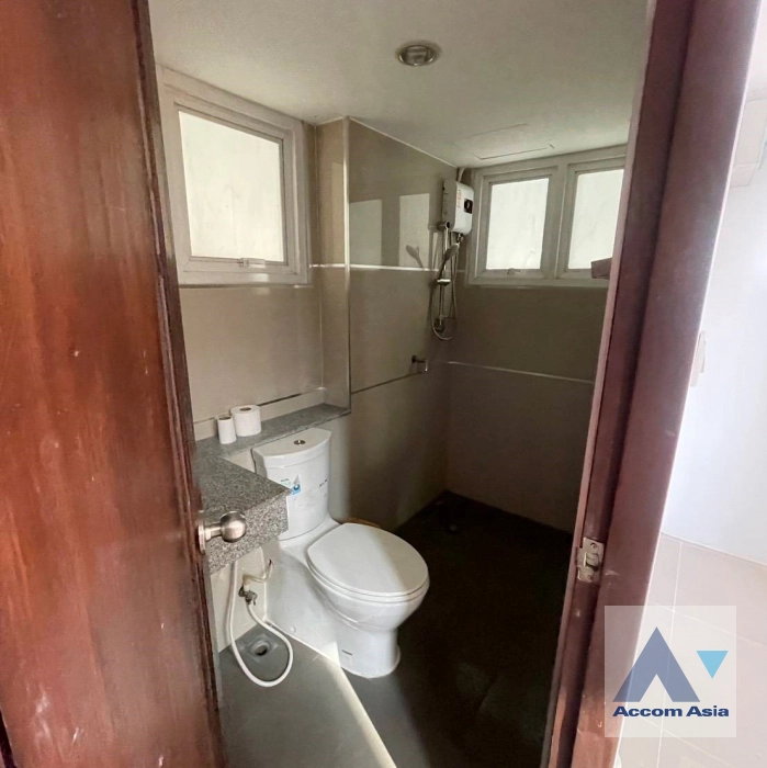 14  3 br Townhouse for rent and sale in Sukhumvit ,Bangkok BTS Phra khanong AA44796