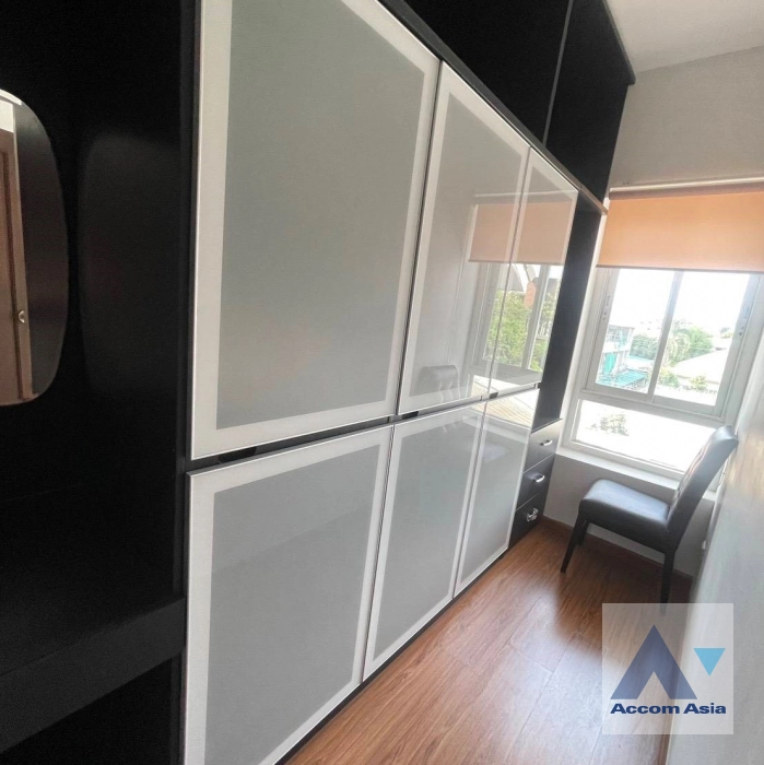 10  3 br Townhouse for rent and sale in Sukhumvit ,Bangkok BTS Phra khanong AA44796