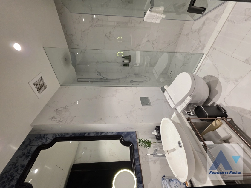 18  2 br Apartment for rent and sale in Sukhumvit ,Bangkok BTS Thong Lo at La Clef Bangkok by The Crest Collection AA44797