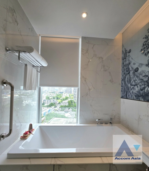 22  2 br Apartment for rent and sale in Sukhumvit ,Bangkok BTS Thong Lo at La Clef Bangkok by The Crest Collection AA44797