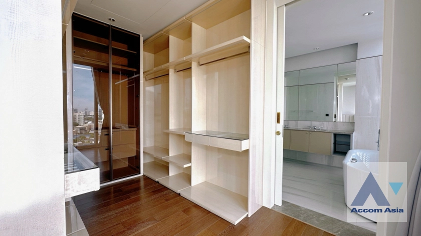 14  3 br Condominium for rent and sale in Sukhumvit ,Bangkok BTS Phrom Phong at KRAAM Sukhumvit 26 AA44811